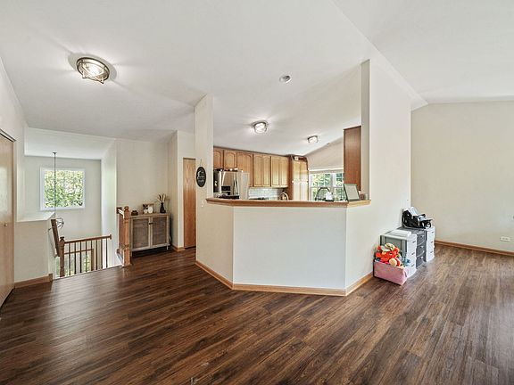 4th image of 24014 W Walnut Cir #24014