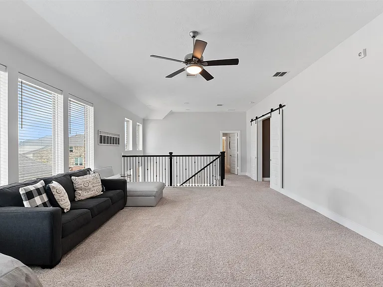 1102 McMurtry Ridge Dr — Photo 24
