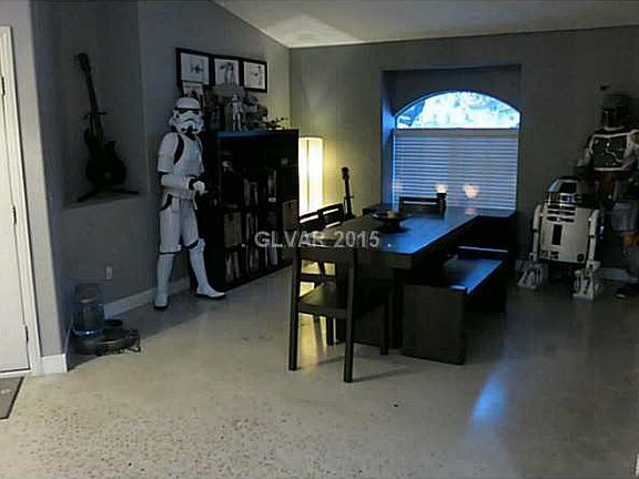 5th image of 8108 Kimwood Ave