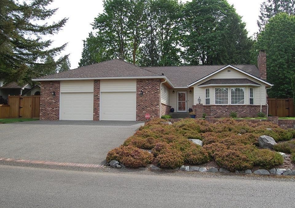 1st image of 3512 Gainsborough Ct SE