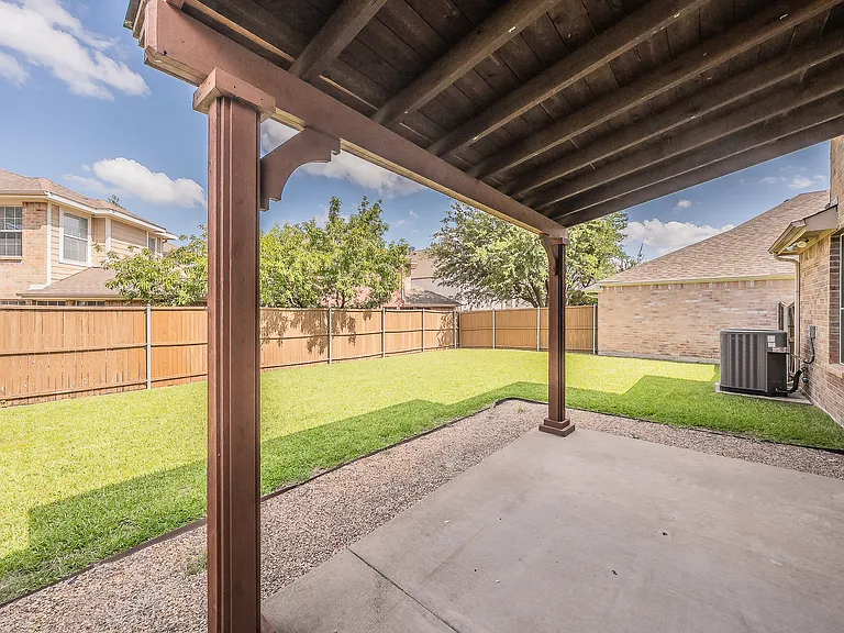 6524 Hickory Hill Dr — Photo 36