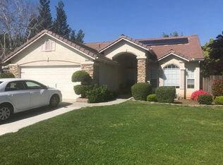10455 N Woodrow Ave, Fresno, CA