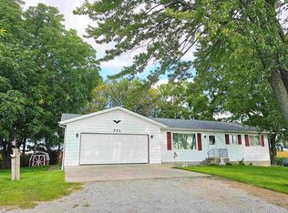 771 S Pine Rd, Bay City, MI 48708