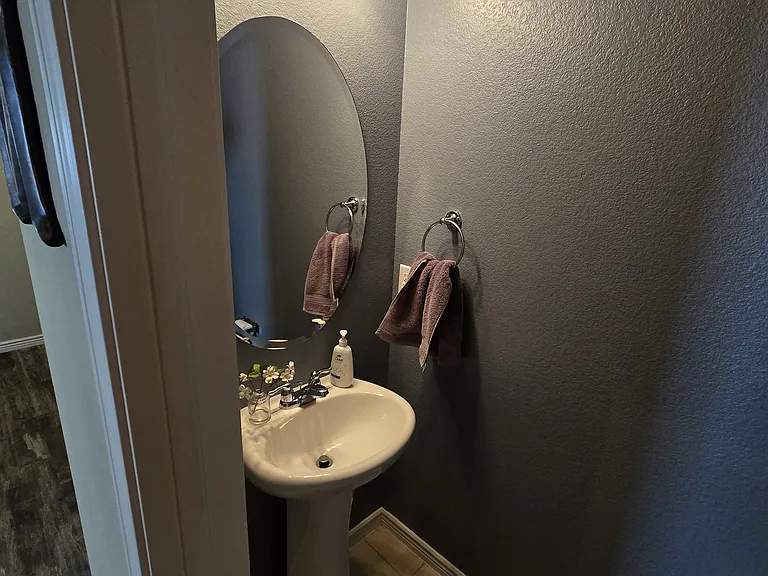 6935 New Meadow Dr — Photo 8