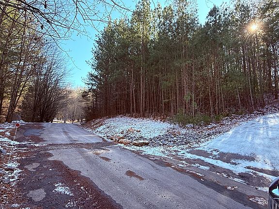 3rd image of 0 Confederate Cir Lot 8