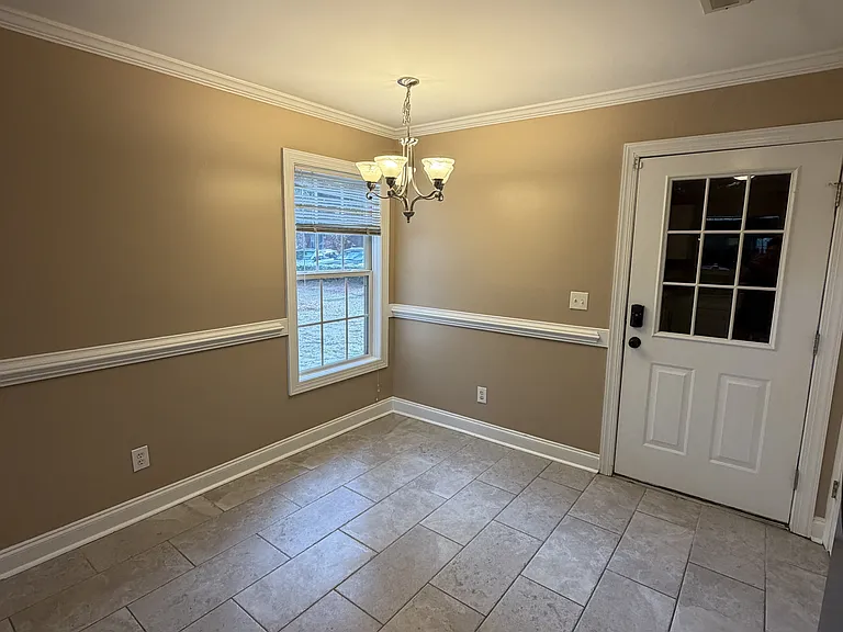 2731 Townes Dr #1 — Photo 3