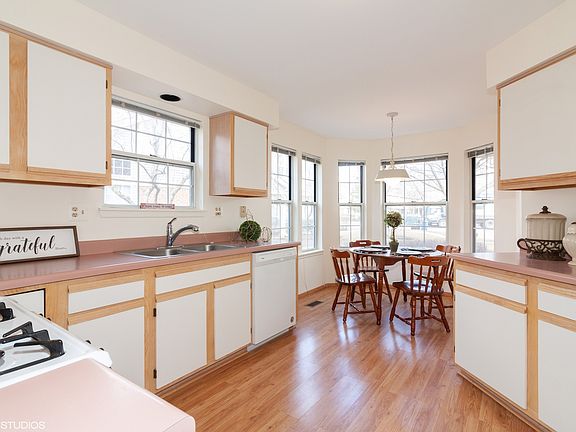 5th image of 2147 Stirling Ct #0