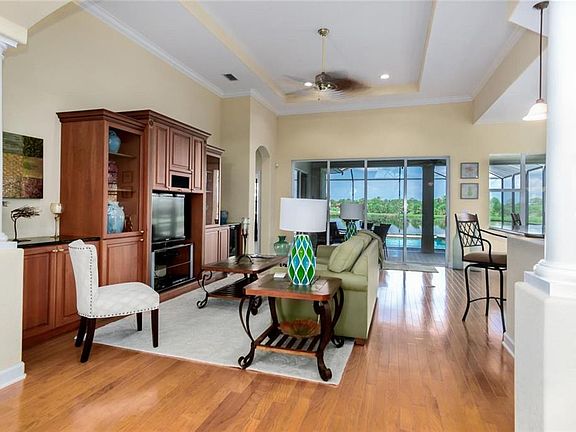 4th image of 434 Montelluna Dr