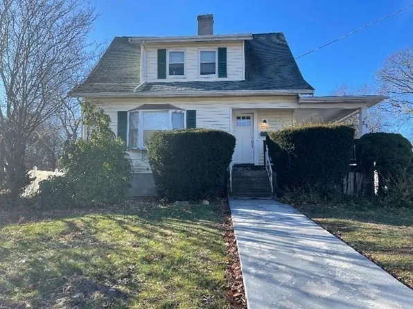 22 Everett St, Rockland, MA 02370