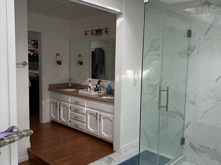 2180 Geary Rd #1 — Photo 10