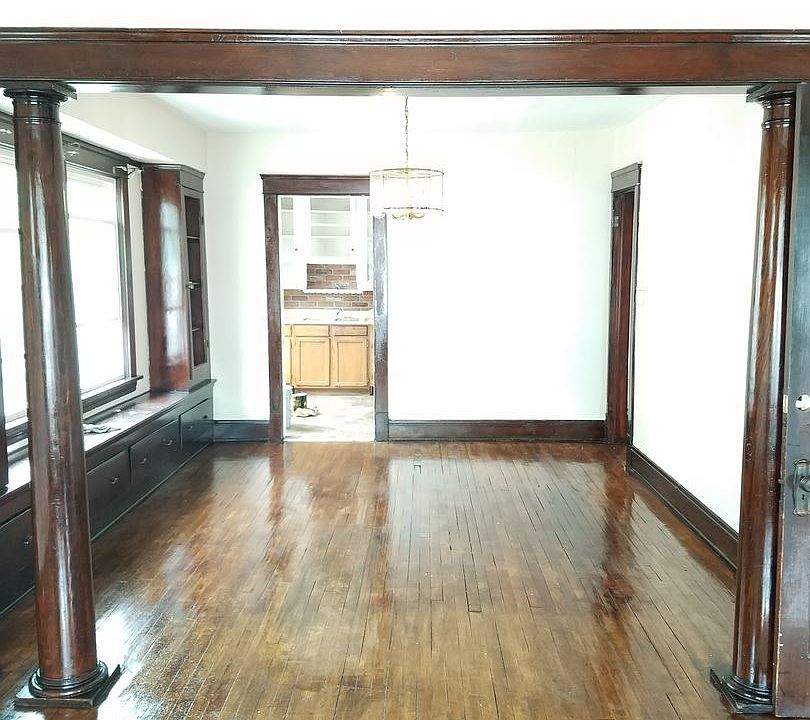1st image of 4008 E 74th St #2