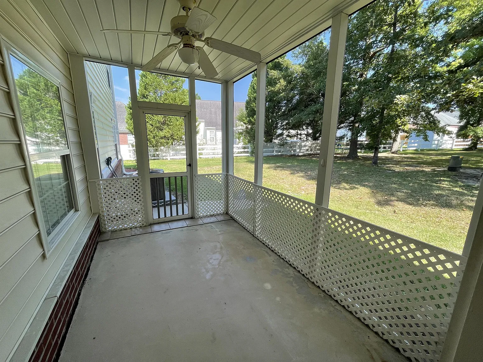 2129 Sanderling Drive - C — Photo 4