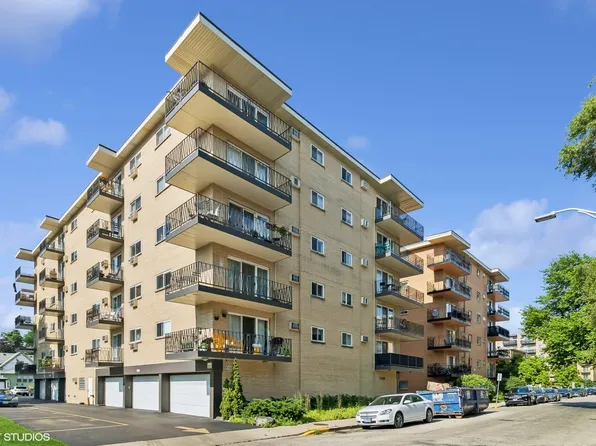 7428 Washington St APT 508, Forest Park, IL 60130