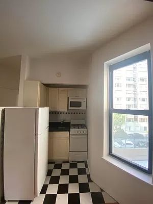 2nd image of 534 E 83rd St #2CO