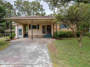 208 W M Ave, N Little Rock, AR 72116