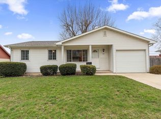 137 Parkwood Ln, South Bend, IN