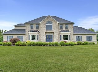 7 Farmstead Rd, Denville, NJ 07834