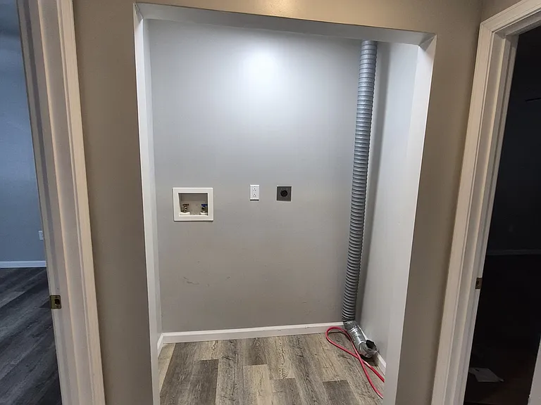608 N Lime St — Photo 9