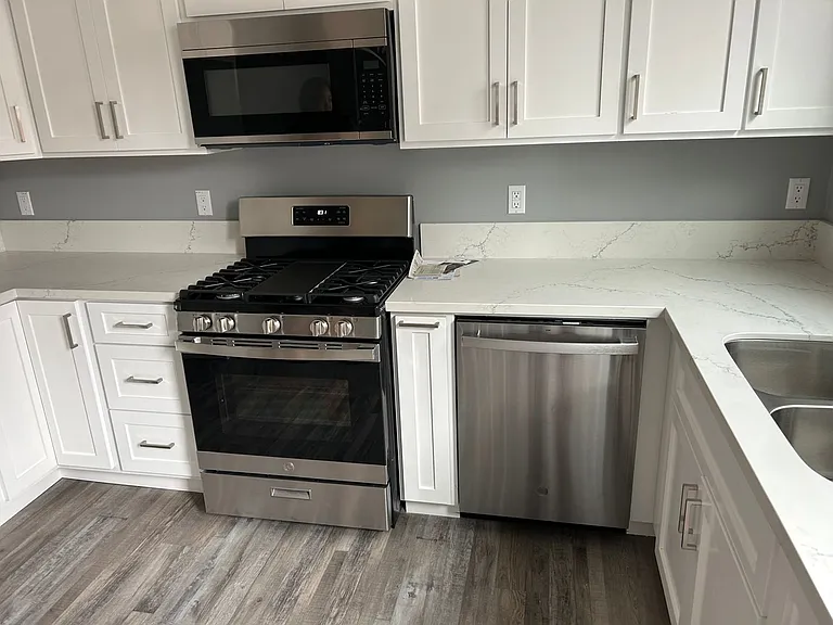16534 Arrow Blvd — Photo 17