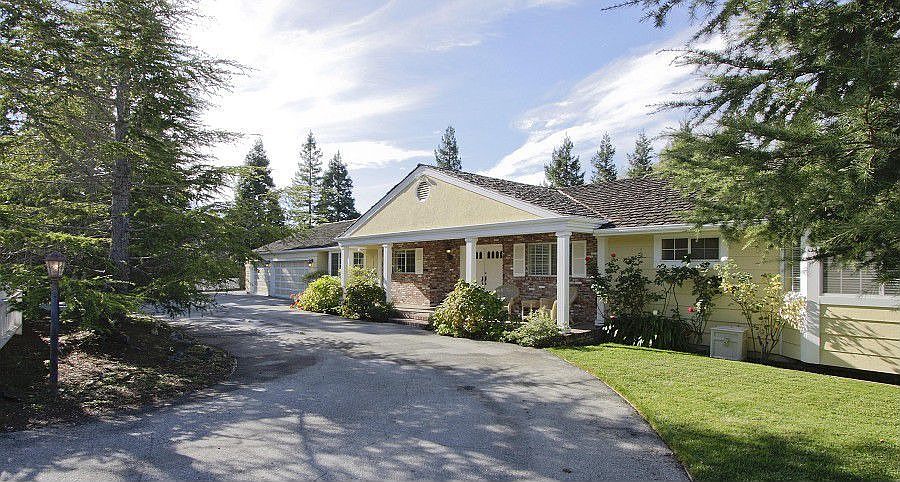 1st image of 477 Hillcrest Way