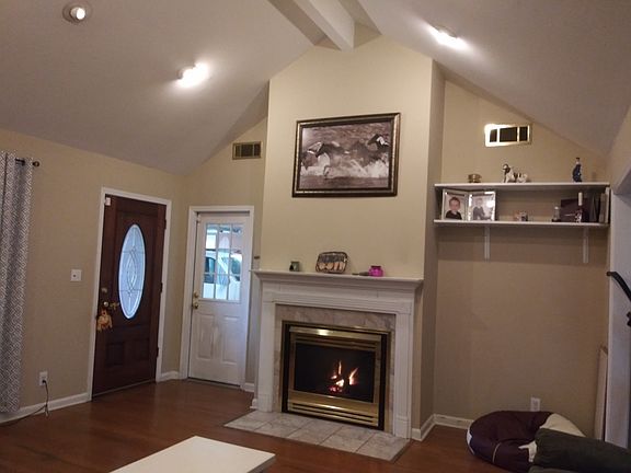 5th image of 112 Apple Blossom Dr