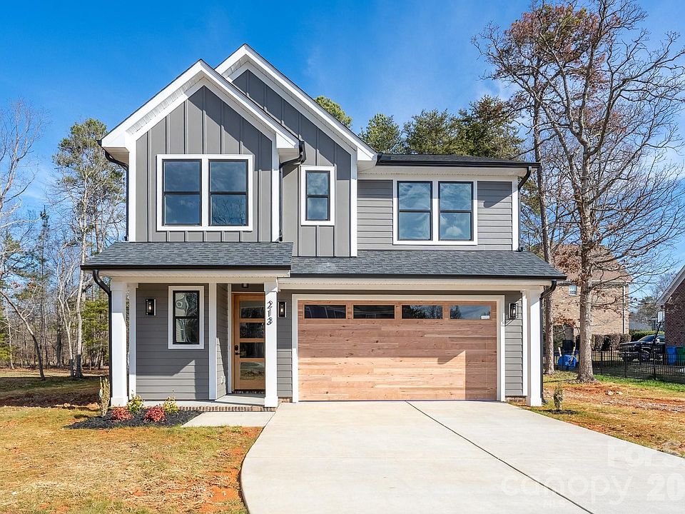 1st image of 213 Delancy St