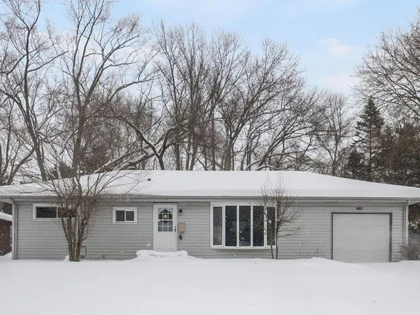 53160 Nadine St, South Bend, IN 46637