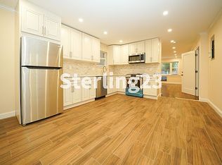 23-21 30th Dr FLOOR 1, Astoria, NY 11102