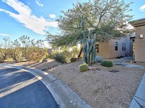 2nd image of 33480 N 73rd Pl