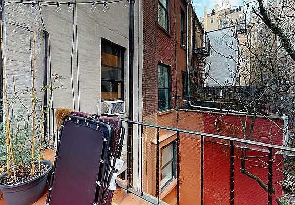 4th image of 66 W 82nd St APT 3B