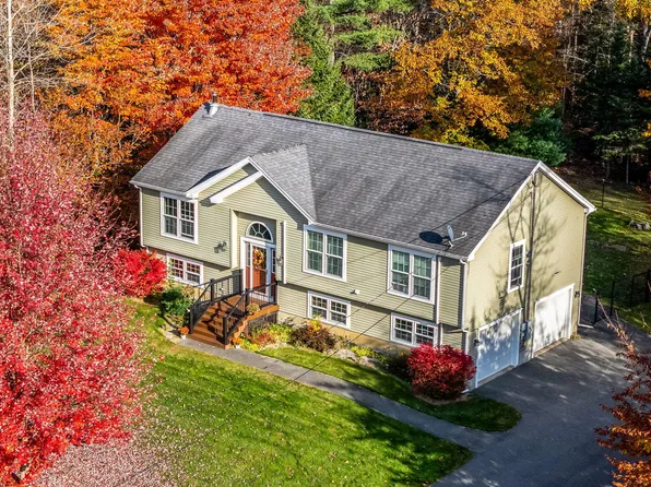 103 Treadwell Acres, Hermon, ME 04401