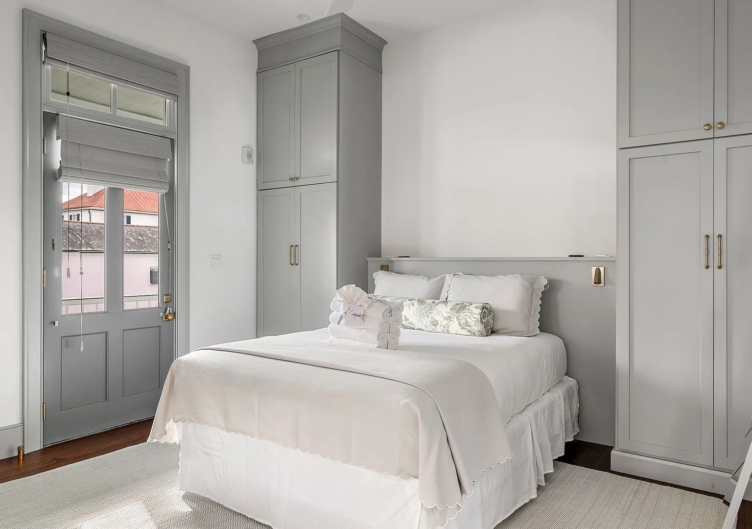 The Pearl Suite- 123 King Street, Unit B — Photo 4