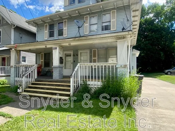 93 Jewett St, Akron, OH 44305