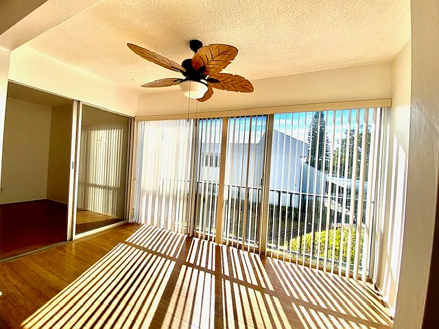 2060 Marilyn St #E236 — Photo 11