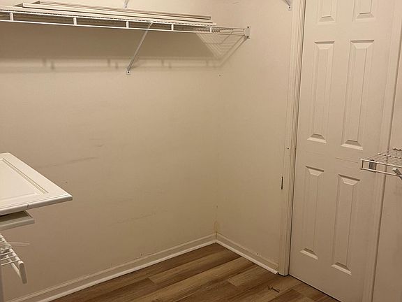 Master BR walk in closet
