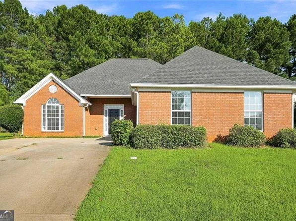 1335 Saint Isabella Ct, Locust Grove, GA 30248