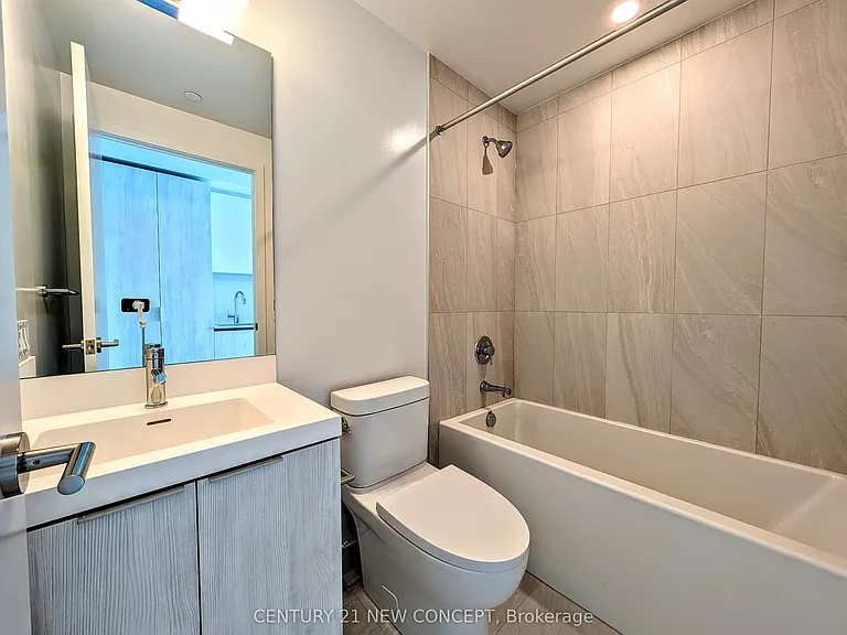 5858 Yonge St #3301 — Photo 6
