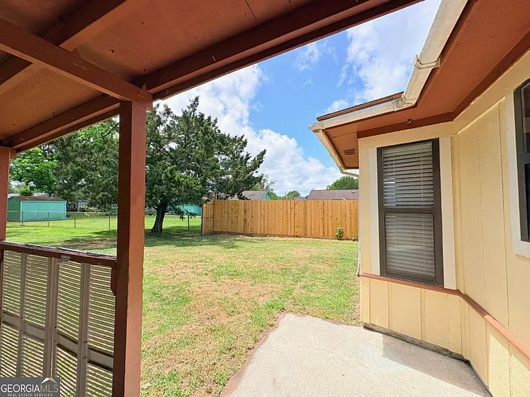 603 Plantation Village Dr — Photo 30