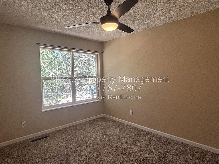 3823 Windsong Ct — Photo 23