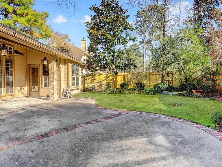 124 S Brooksedge Cir — Photo 29