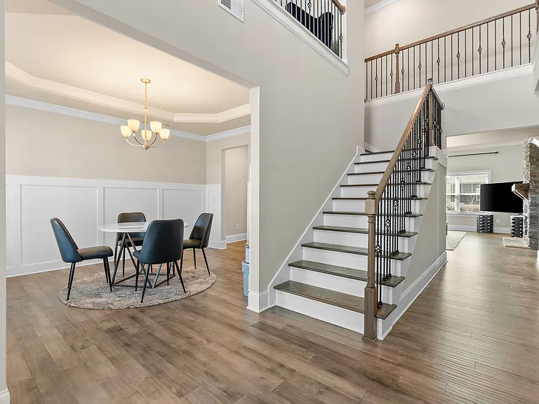 7435 Red Poppy Dr — Photo 5