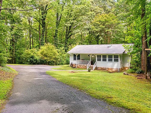 4th image of 1178 Swan Bridge Rd