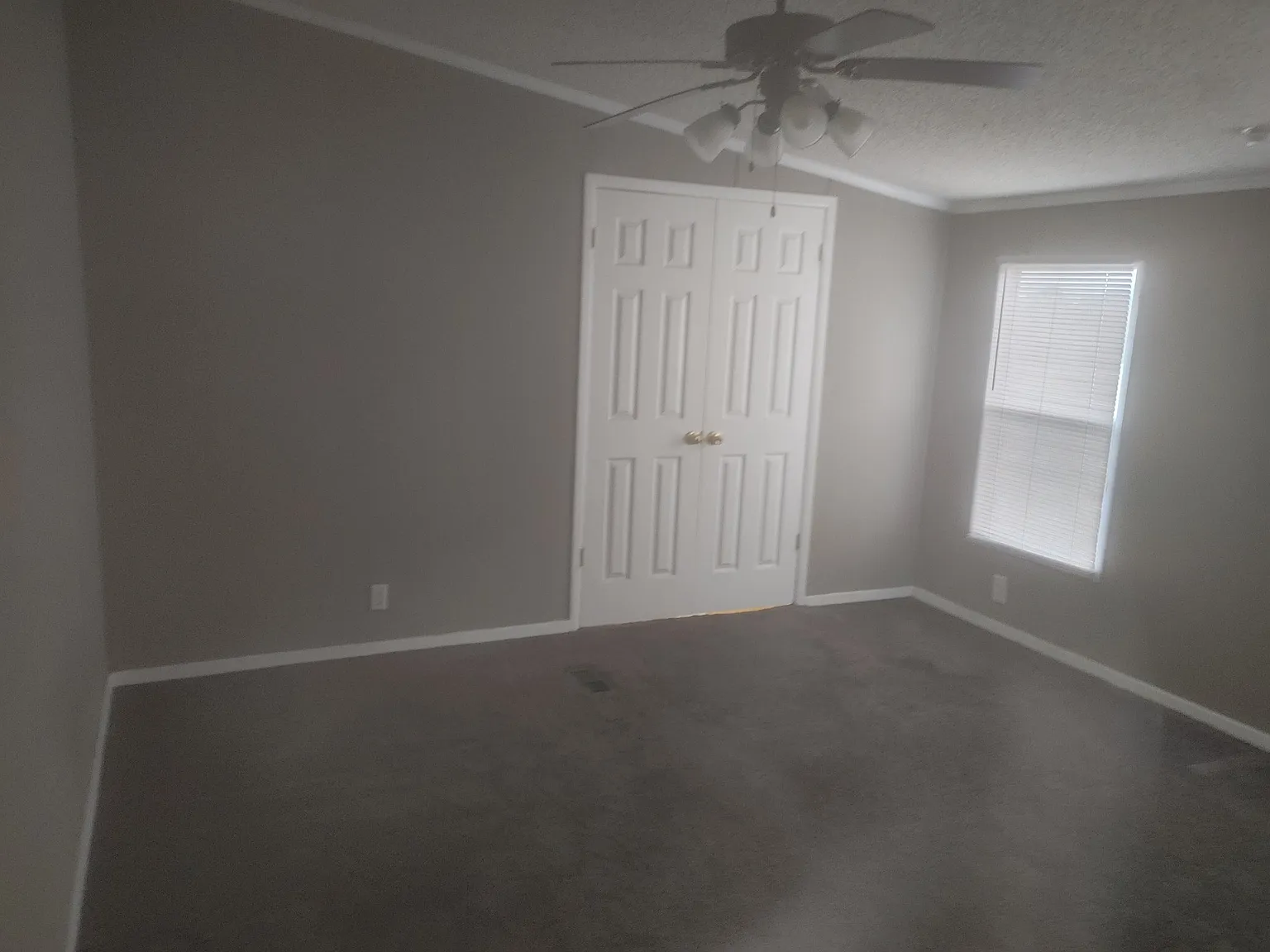 128 West Kelly rd — Photo 3