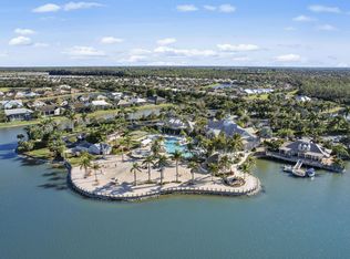 14731 Edgewater Cir, Naples, FL 34114