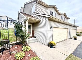 626 Lous Way, Slinger, WI 53086