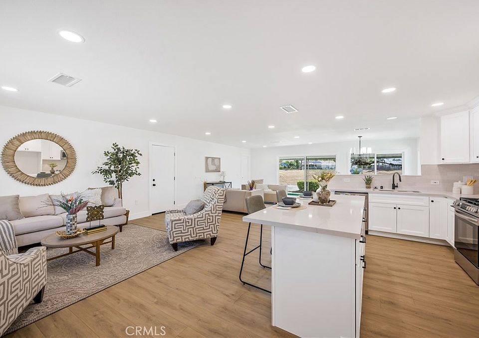 1st image of 28630 Carmel Rd