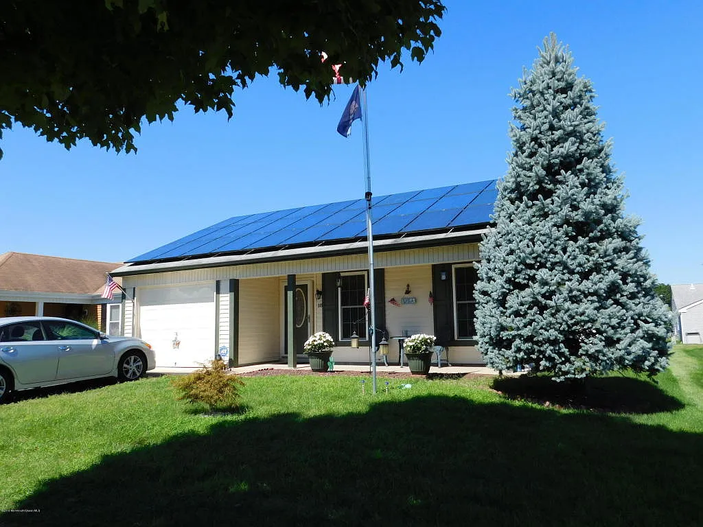 18 Marlow Ave photo 1