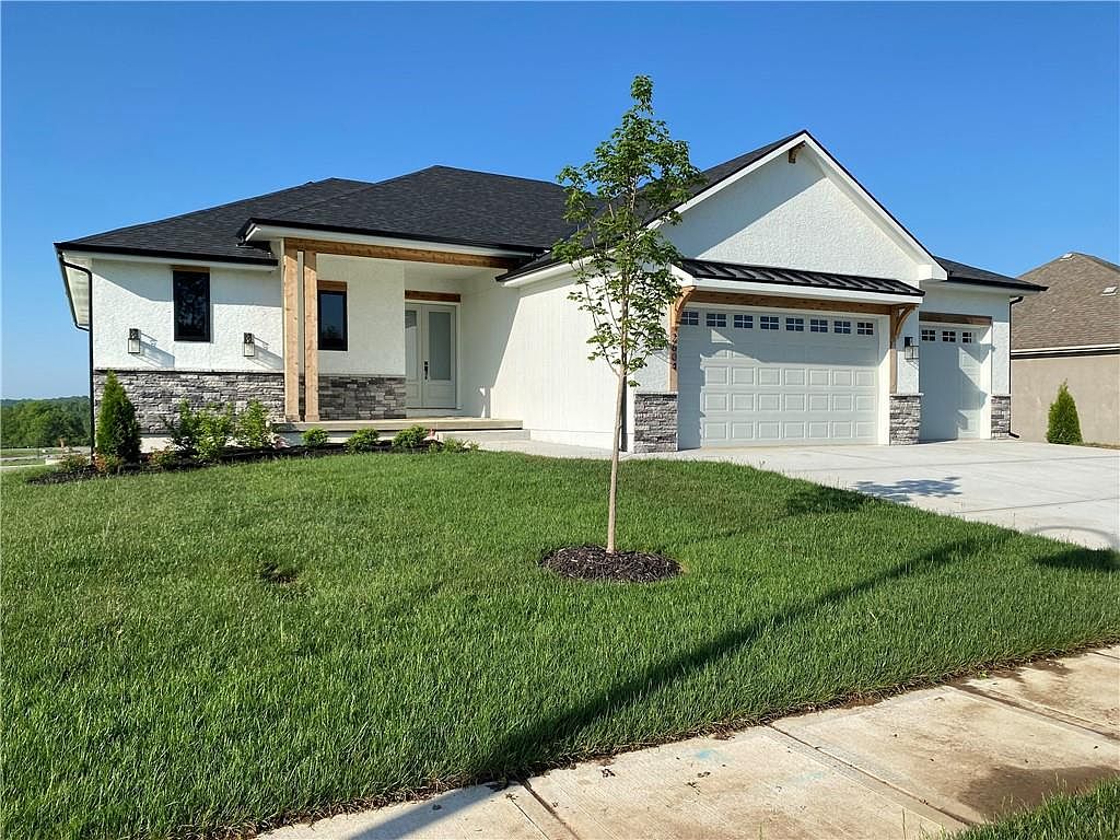 2604 NE Amanda Ln, Grain Valley, MO 64029 Zillow