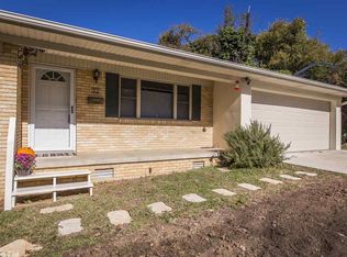 32 Flag Rd, Little Rock, AR 72205