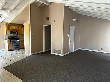 2979 Berkeley Rd — Photo 36